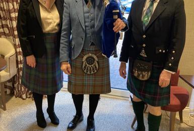 Gradwell host a Burns afternoon
